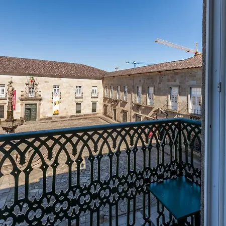 Feel At - Largo Do Paço * Braga