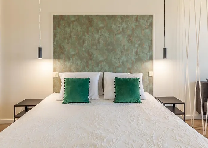 Feel At - Largo Do Paço * Braga